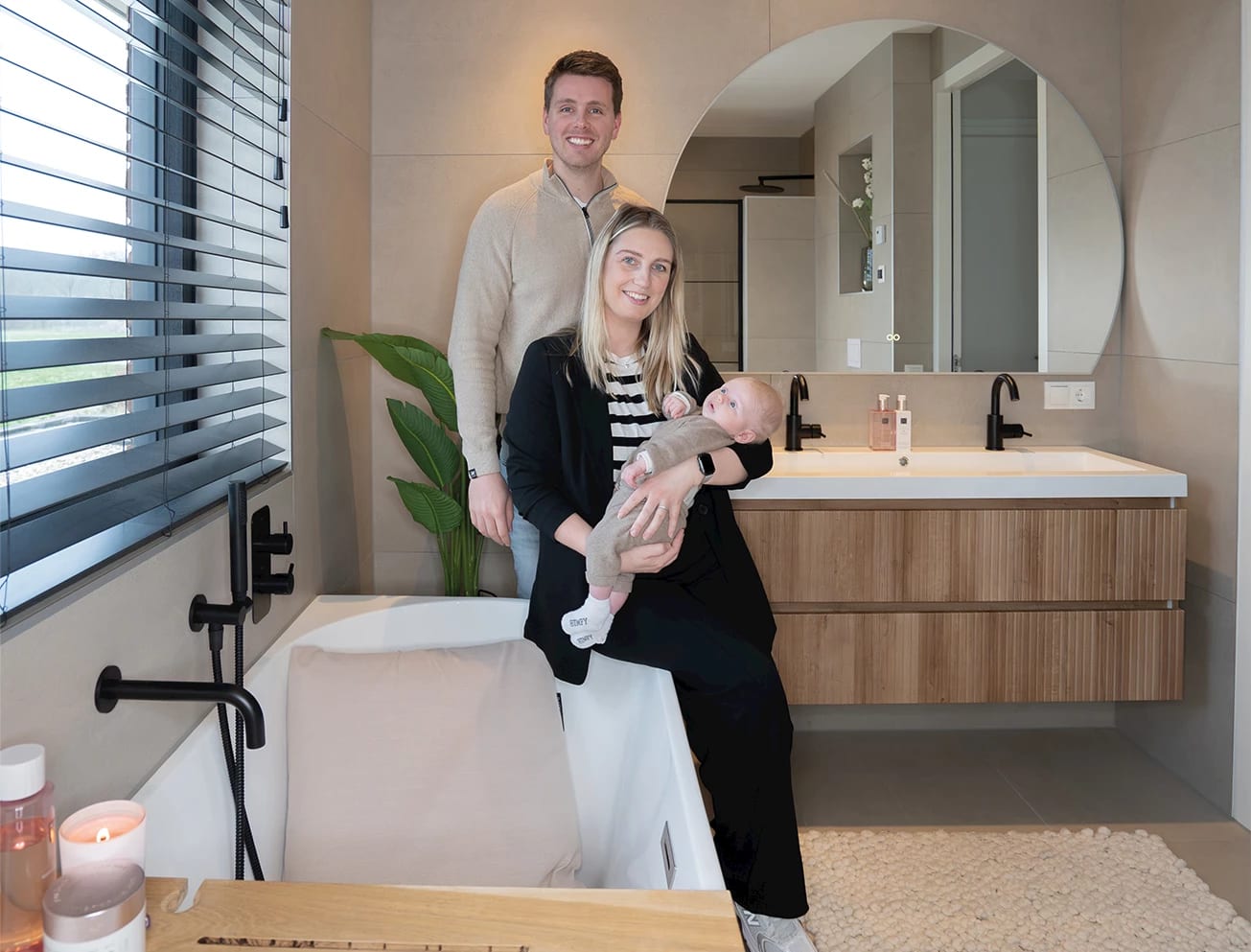 Warme wellness badkamer van familie ten Voorde