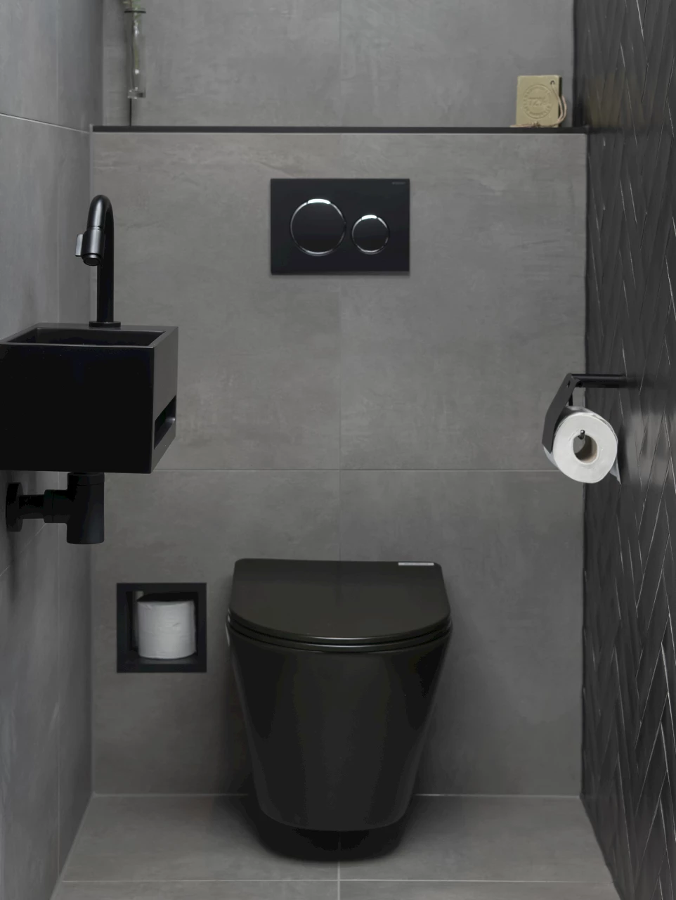 piano badge pasta Compleet toilet Black Decor koper? | Sani4All
